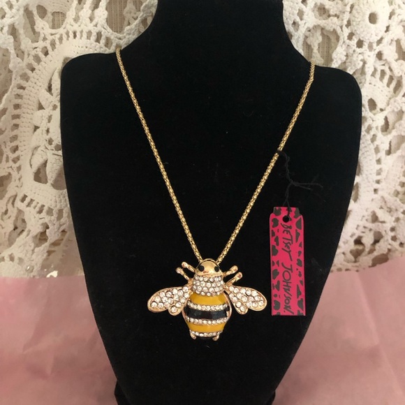 NWT Betsey Johnson Bee Necklace - Picture 8 of 9